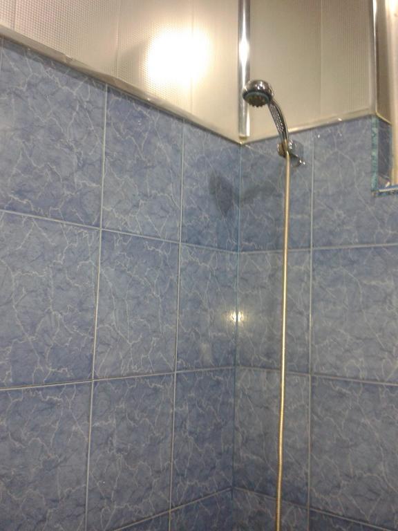 Homestay Izolda Batumi Habitación foto